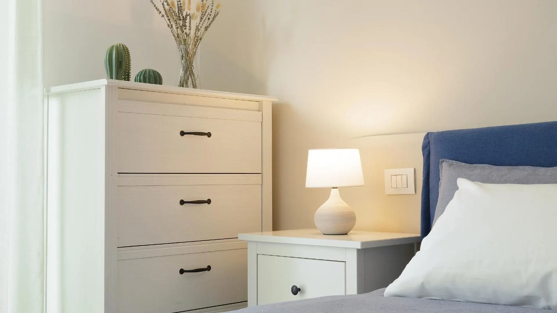 Casa Columella, Two-Room Apartment 20 Min From The Duomo Milan