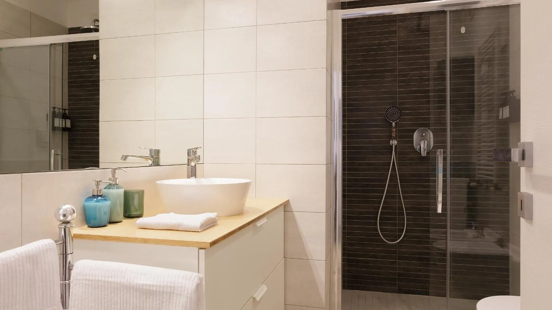 Casa Columella, Two-Room Apartment 20 Min From The Duomo Milan